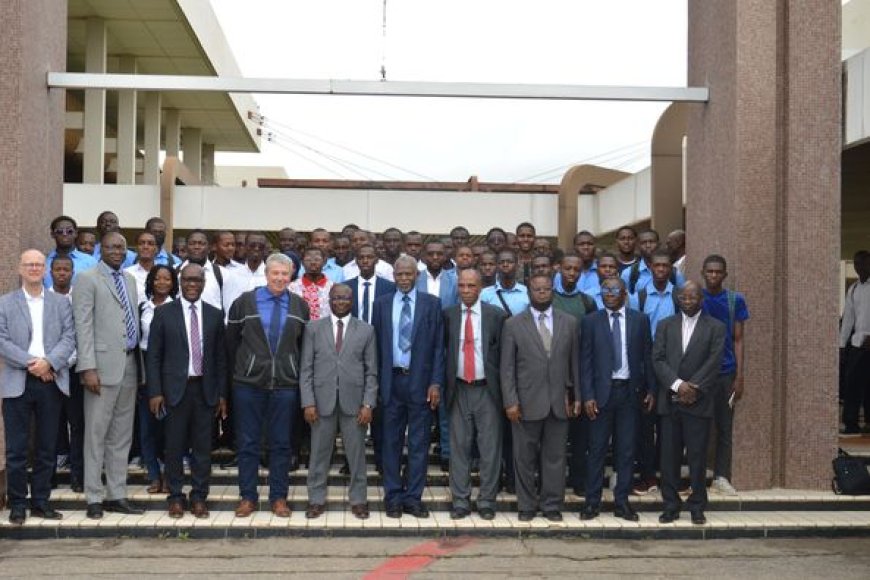 RENTREE OFFICIELLE DES PREMIERS AUDITEURS DU MASTER OF SCIENCE EN MECATRONIQUE ET GENIE ÉLECTRIQUE