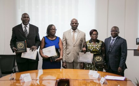 REMISE DE PRIX NATIONAL D’EXCELLENCE