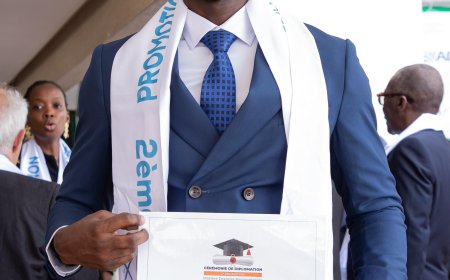 INP-HB/FORMATION : CEREMONIE DE DIPLOMATION DE LA 2E PROMOTION DU MASTÈRE SPÉCIALISÉ EN ÉNERGIES RENOUVELABLES, TECHNOLOGIES ET ENTREPRENEURIAT