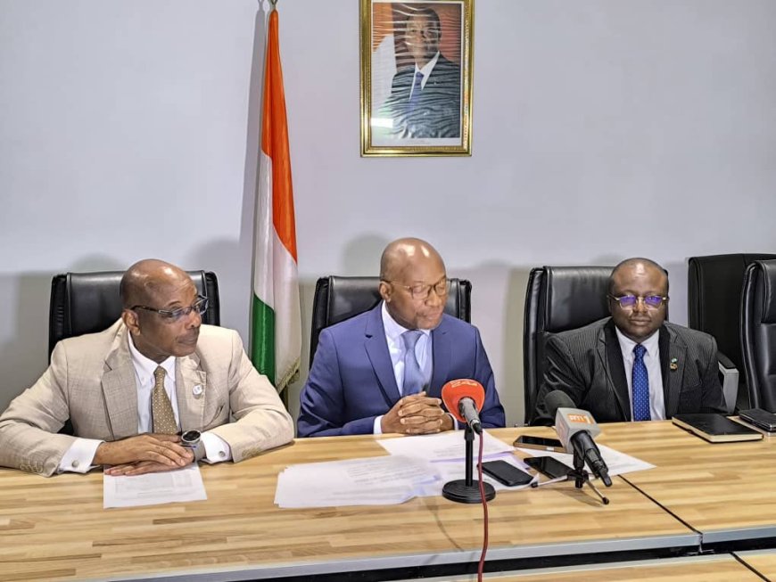 SIGNATURE DE CONVENTION CADRE : INP-HB/MINISTERE DU COMMERCE ET DE L’INDUSTRIE