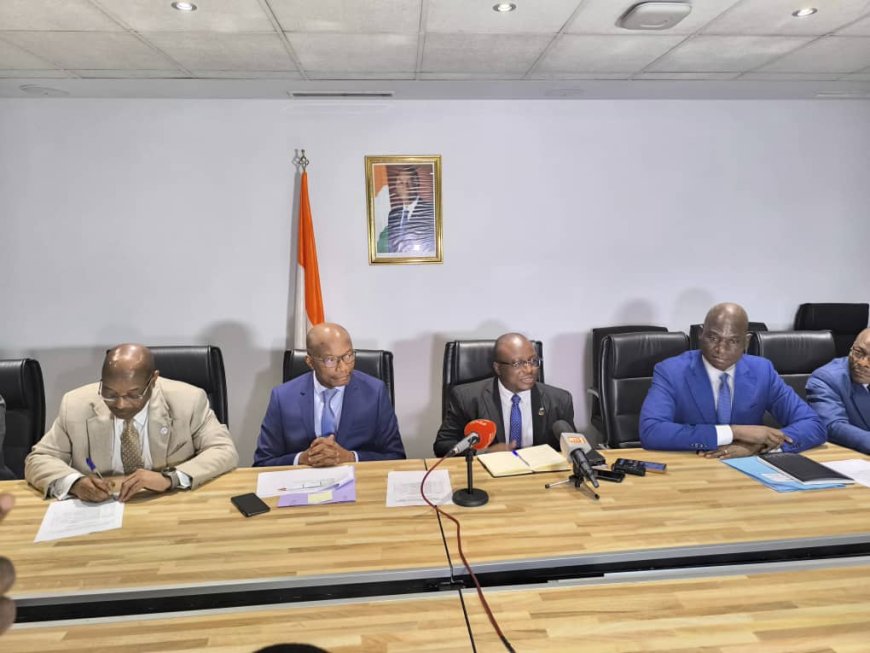 SIGNATURE DE CONVENTION CADRE : INP-HB/MINISTERE DU COMMERCE ET DE L’INDUSTRIE