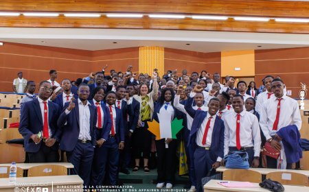 INP-HB/COOPERATION : L’AMBASSADRICE DU CANADA ECHANGE AVEC LES ELEVES DE L’INP-HB SUR LE LEADERSHIP ET LE DEVELOPPEMENT DURABLE