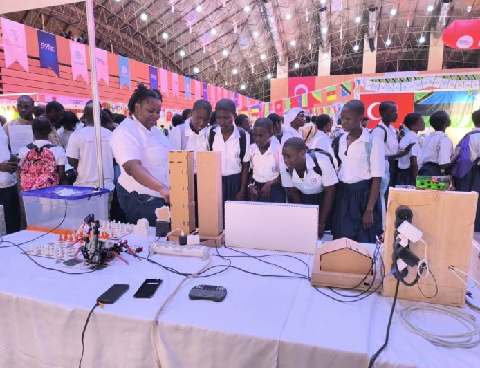 INP-HB/INNOVATION : SCIENCE FEST AFRICA 2026, L’INP-HB MET EN LUMIÈRE SON SAVOIR-FAIRE TECHNOLOGIQUE